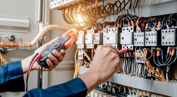 Best Licensed Electrician  in Hooverson Heights, WV