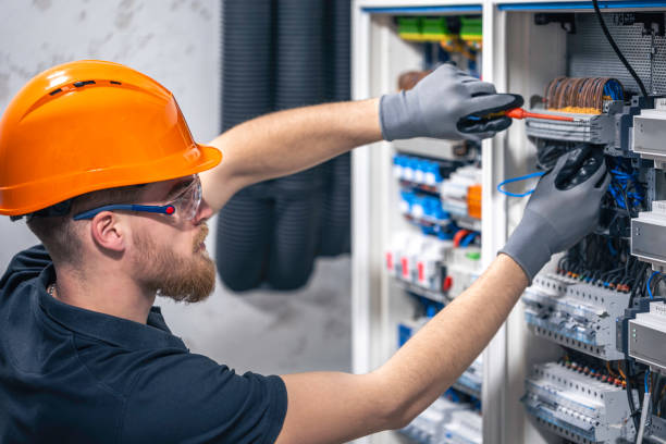 Best Emergency Electrician Near Me  in Hooverson Heights, WV